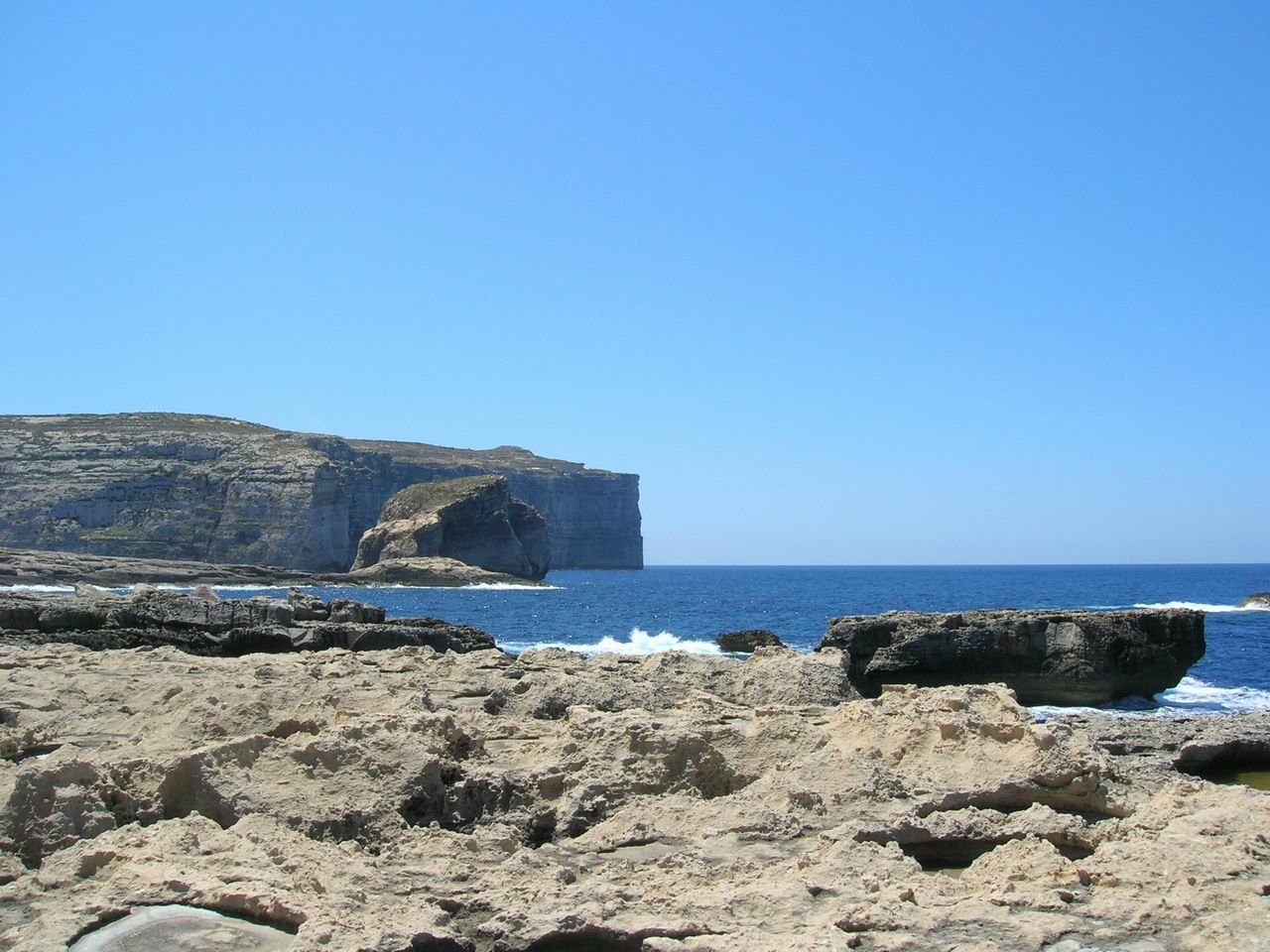 Dwejra Bay
